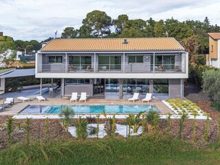 Villa Castries Buitenaudio-opname 1