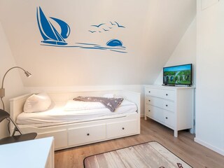 Schlafzimmer 2