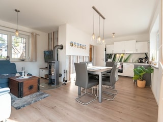 Wohn- und Essbereich