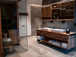 65dc704cc2feff7c075ca644_GS9-min