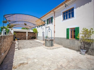 Villa Llubi Buitenaudio-opname 3
