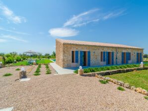 Villa Can Gusti - Ferienhaus Mit Privatem Pool - Son Macià - image1