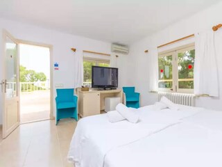 Villa Cala D'Or Features 33
