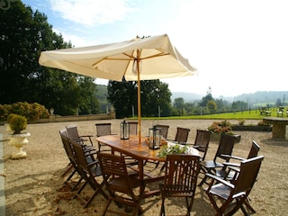 Schloss Asnières Außenaufnahme 3