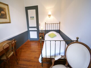 Castello Asnières Caratteristiche 20