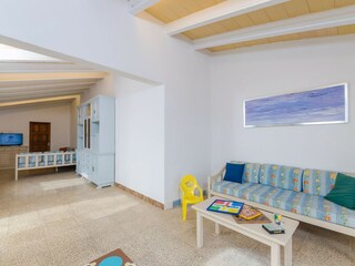 Holiday house S'Illot Features 26