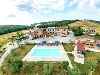 Casa de campo Asciano Entorno 37