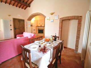 Farmhouse Asciano Features 17