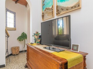Holiday house Cala Llombards Features 12