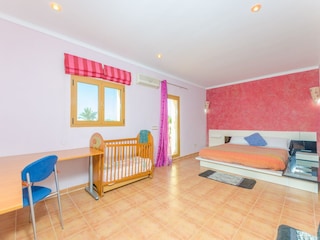 Villa Campos Features 50
