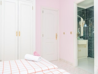 Villa Colonia de Sant Jordi  51