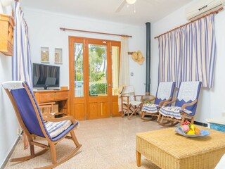 Holiday house S'Illot Features 15