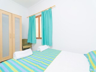 Holiday house S'Illot Features 17