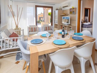 Dining table in the living room for 6 people