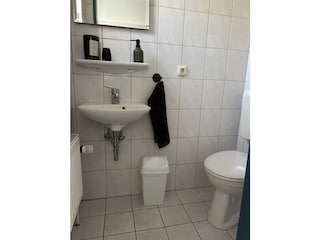 Gäste WC mit Fenster