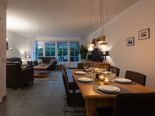 Wohn- und Essbereich