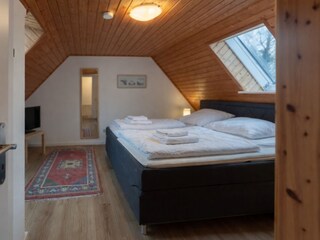 3. Schlafzimmer
