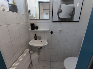 Gäste WC mit Fenster