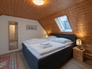 3. Schlafzimmer