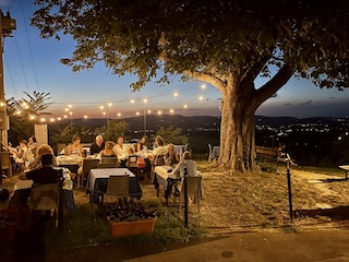 Abendstimmung im Dorf Reforzate
