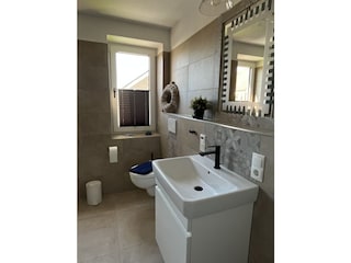 2. Badezimmer OG