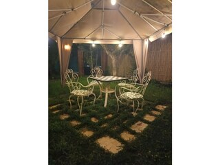 Narniandum Est - Garden 02
