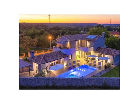 Holiday house Villa Irena