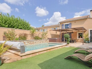 Holiday house Châteaurenard Outdoor Recording 1