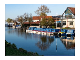 Im Ortskern von Steinhude.