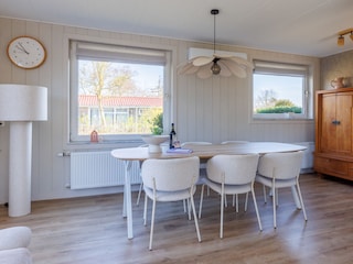 Juul diningtable