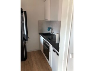 kitchen , fully equipped