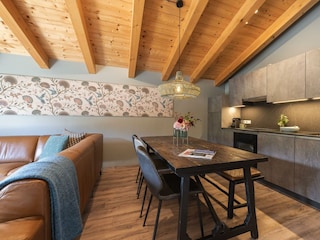 6_Personen_Appartement_Essbereich_Feriendorf_Walle