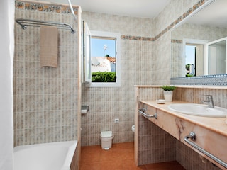 Villa Cala Blanca Features 33