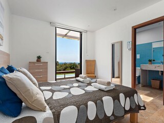 Villa Binibequer Features 25