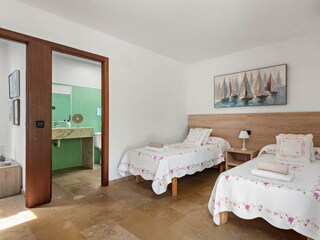 Villa Binibequer Features 29