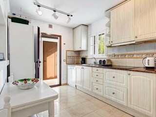 Villa Binibequer Features 17