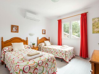 Villa Son Bou Features 26