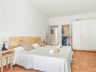 Villa Son Bou Features 32