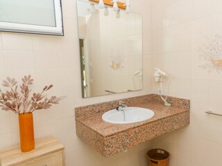 Villa Son Bou Features 41