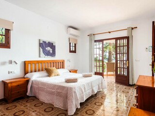 Villa Son Bou Features 20