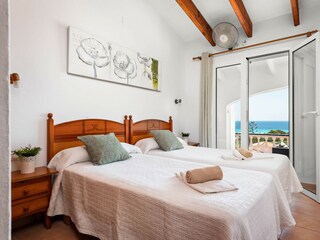 Villa Son Bou Features 23