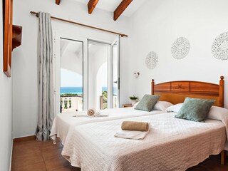 Villa Son Bou Features 25