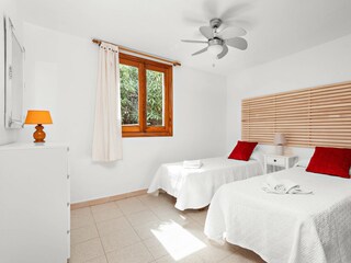 Villa Son Bou Features 27