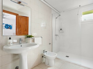 Villa Son Bou Features 32