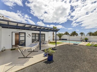 Villa Playa Blanca Outdoor Recording 9