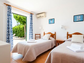 Villa Son Bou Features 28