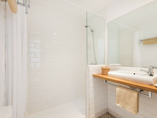 Apartment Arenal d'en Castell Ausstattung 9