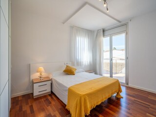 Apartment L'Escala Features 13