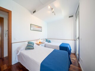 Apartment L'Escala Features 9