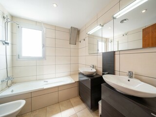 Apartment L'Escala Ausstattung 10